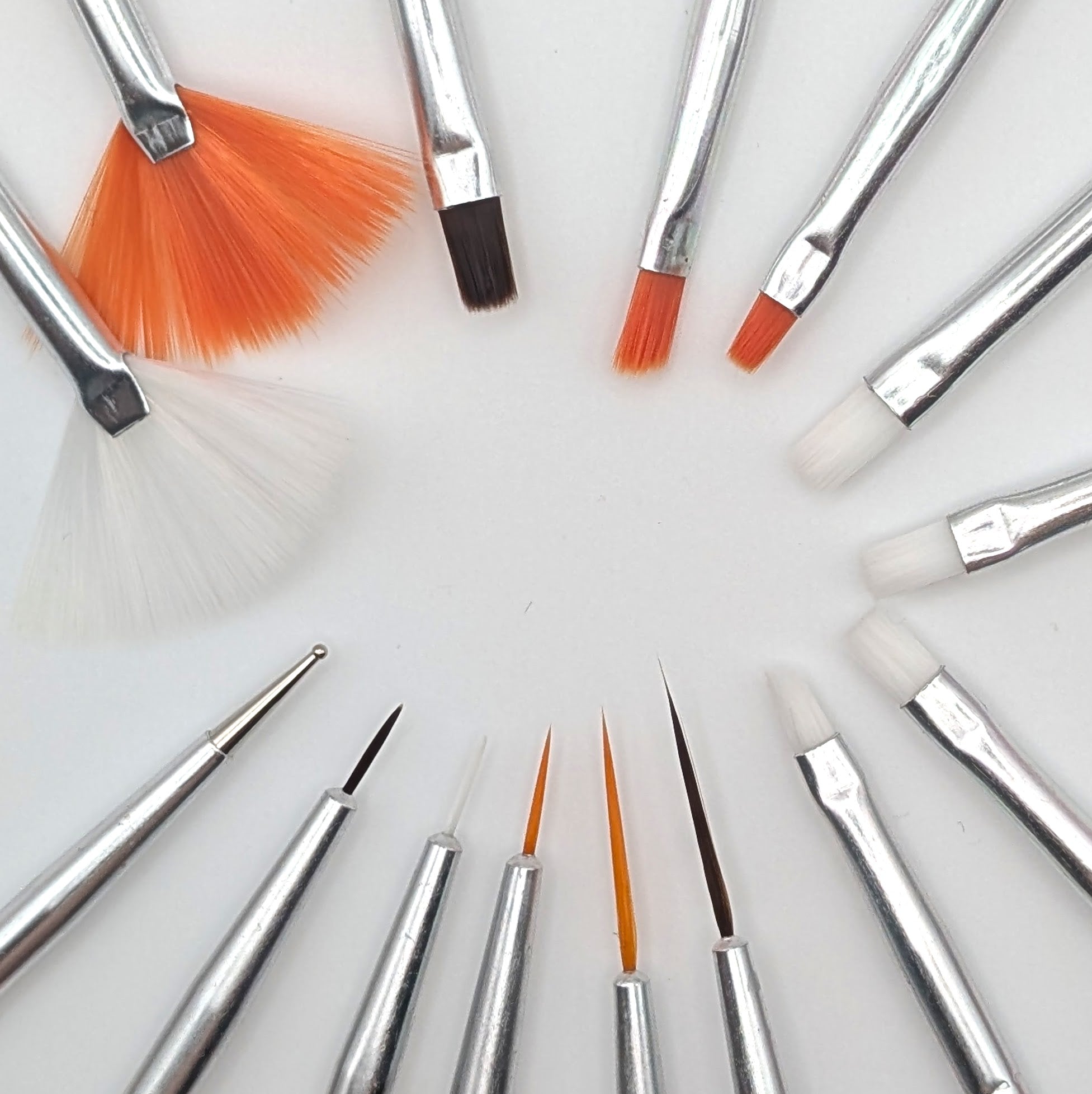 Set de 15 Pinceaux Nail Art